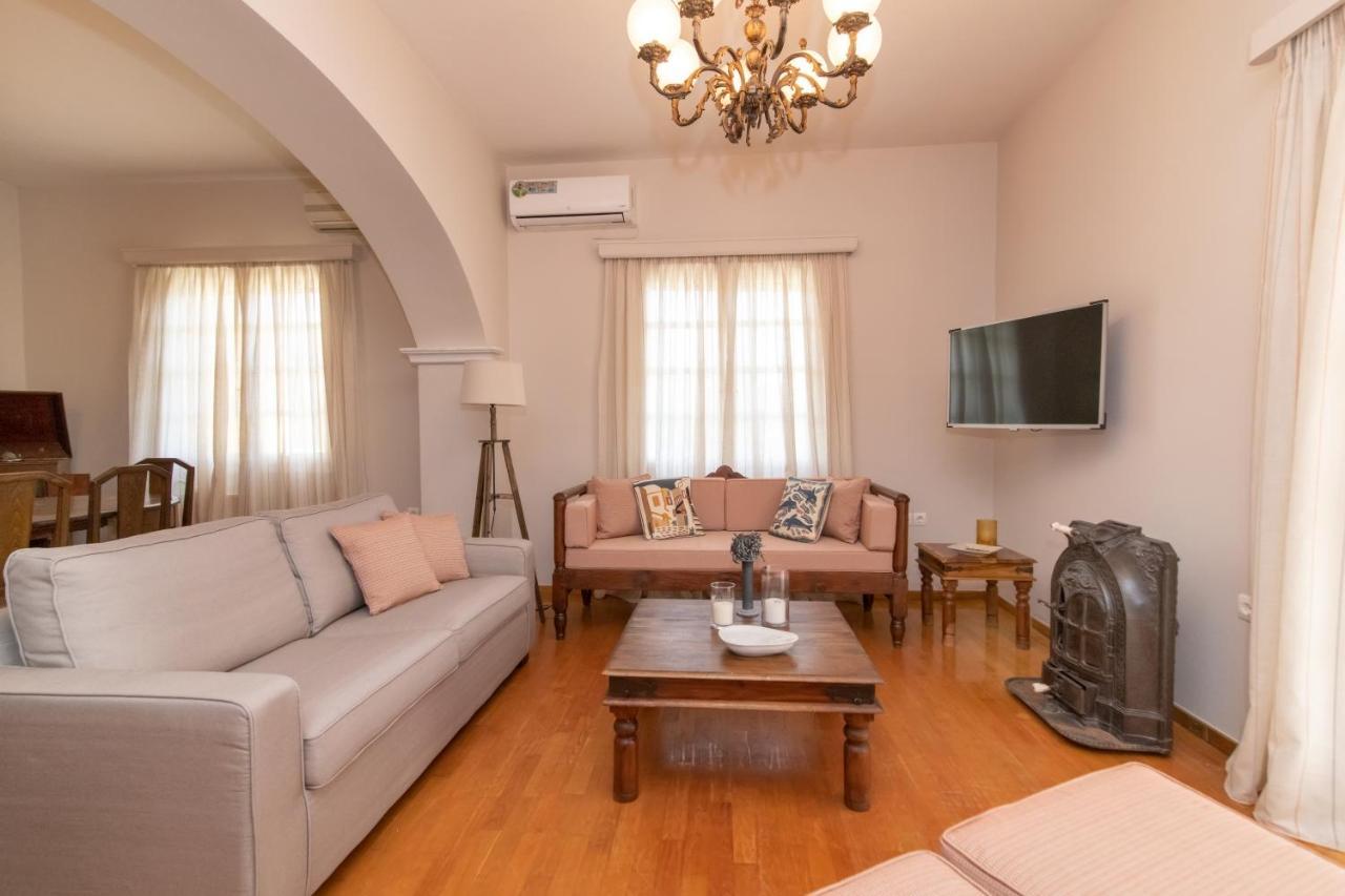 Estia Tinos Villa ภายนอก รูปภาพ